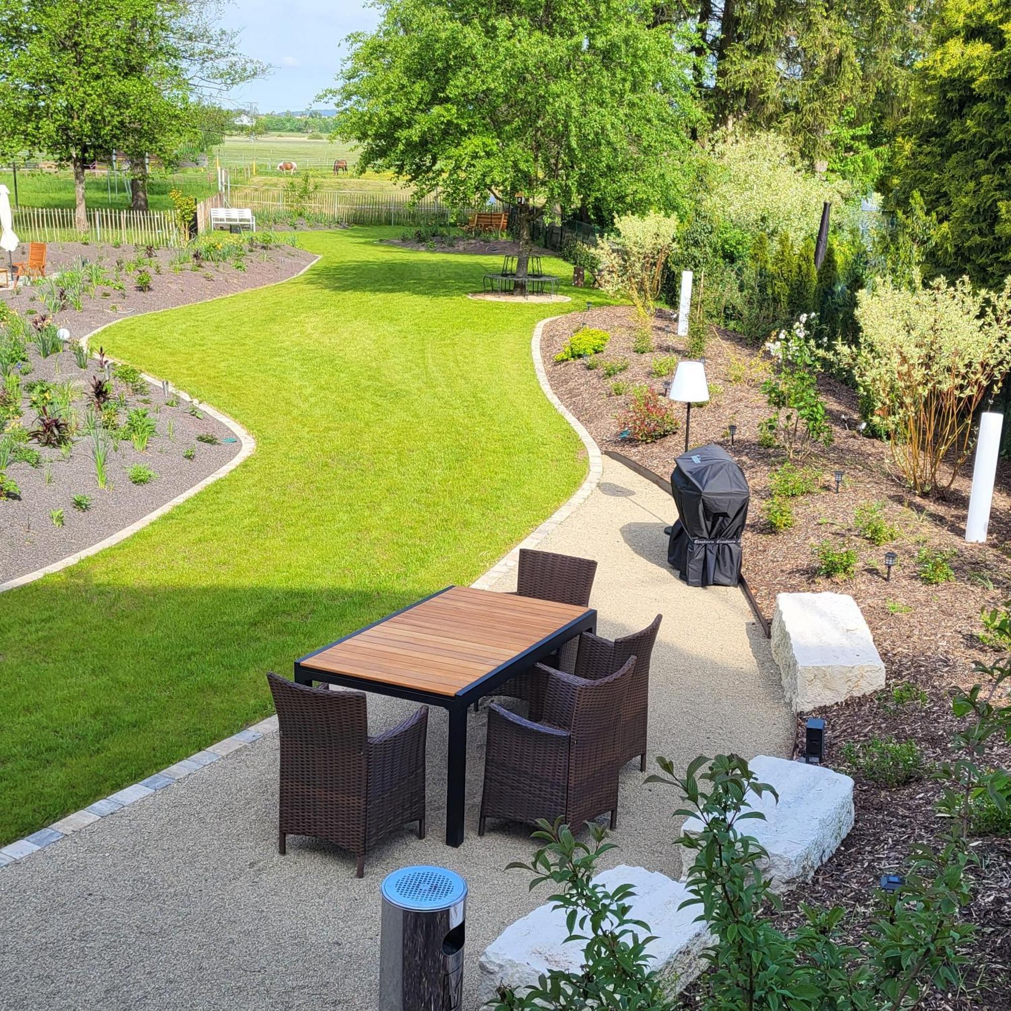 Komfort Ferienwohnungen Mit Wellness-Garten - Gaestehaus Am Bachlauf - Losheim Am See Pokój zdjęcie